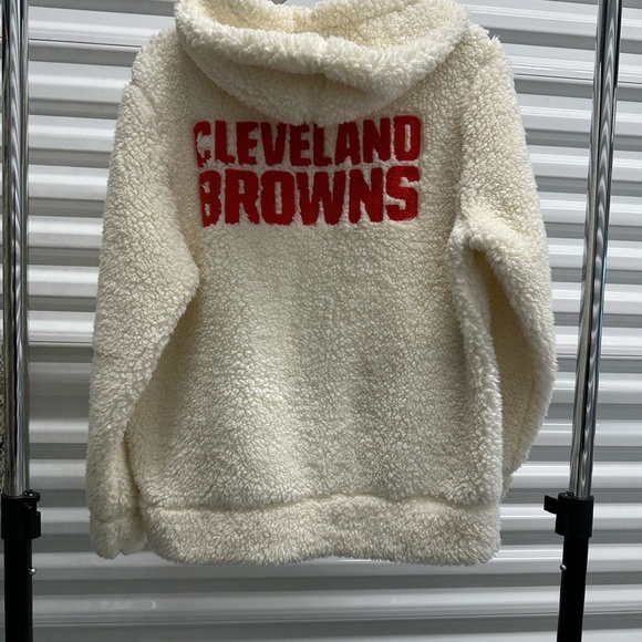 Cleveland Browns Sherpa zip up jacket - Picture 4 of 5